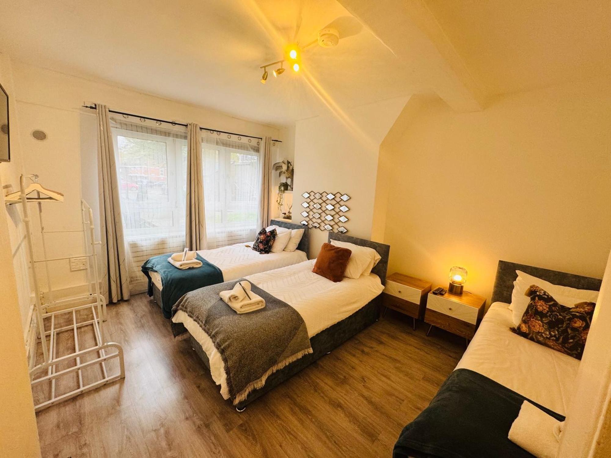1 Bdr Near Canary Wharf